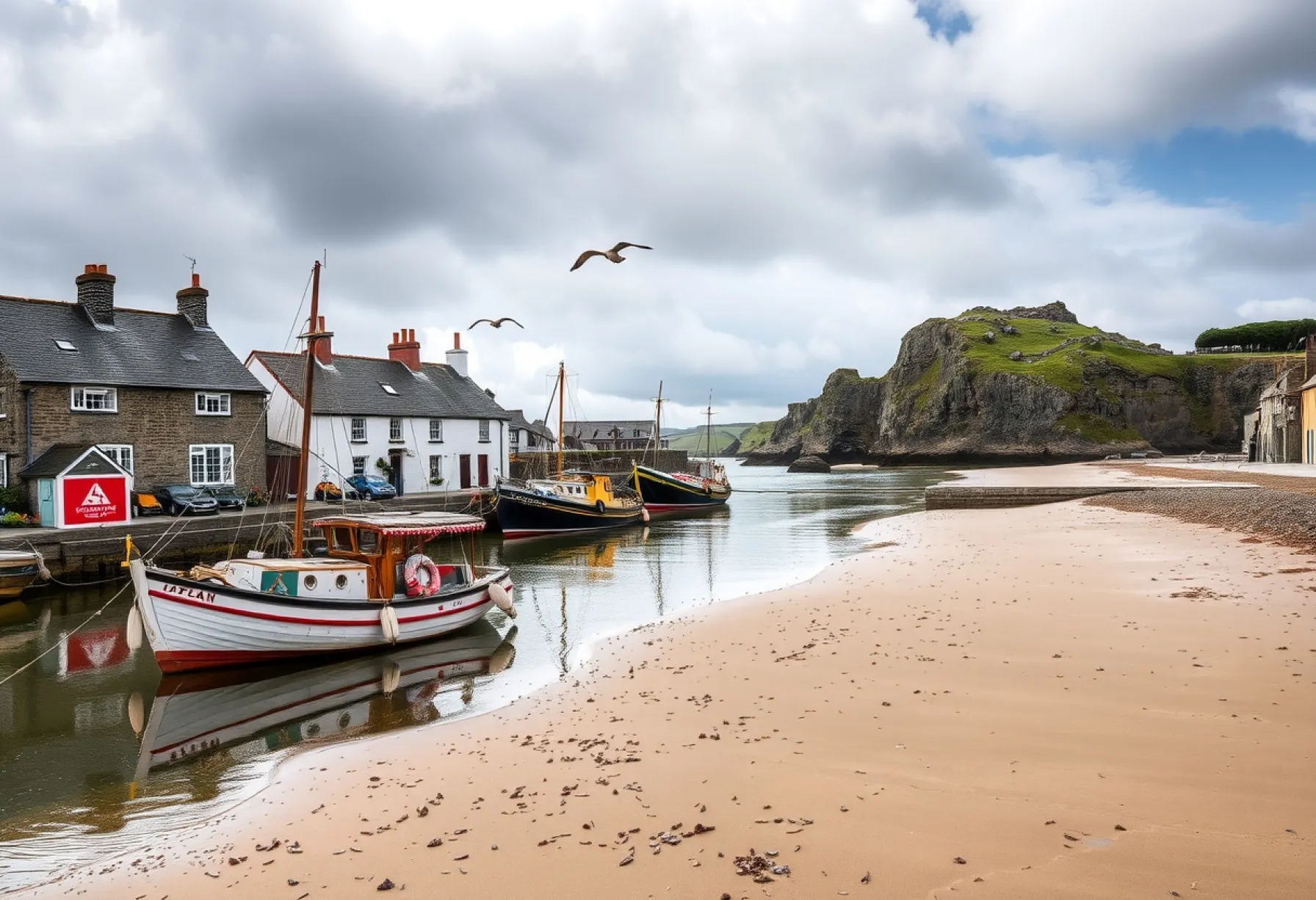 Fischerdorf in Cornwall: Alltag am Hafen und Naturimpressionen