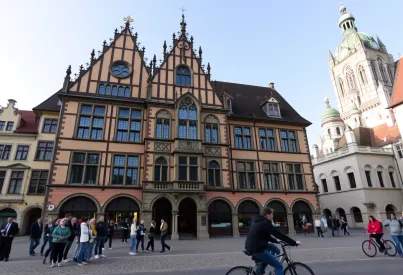 Das Historische Rathaus von Münster: Ein Beispiel westfälischer Gotik und kultureller Anziehungspunkt