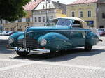 Aero 50 Dynamik, car with Sodomka bodywork on square in Vysok� M�to during festival Sodomkovo Vysok� M�to 2011