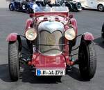 Ein Armstrong Siddeley 17 HP Special, Baujahr 1937, ist beim N�rburgring Classic 2017 zu sehen.
