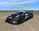 Ein Lamborghini Hurac�n Super Trofeo EVO ist beim Tag der offenen T�r auf dem Luftwaffenst�tzpunkt Cervia anl�sslich des 100-j�hrigen Bestehens der italienischen Luftwaffe ausgestellt.